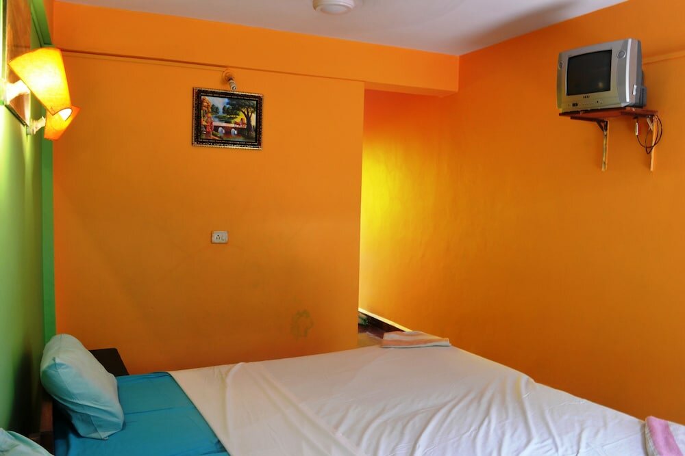 Фото J. B. L Enterprises