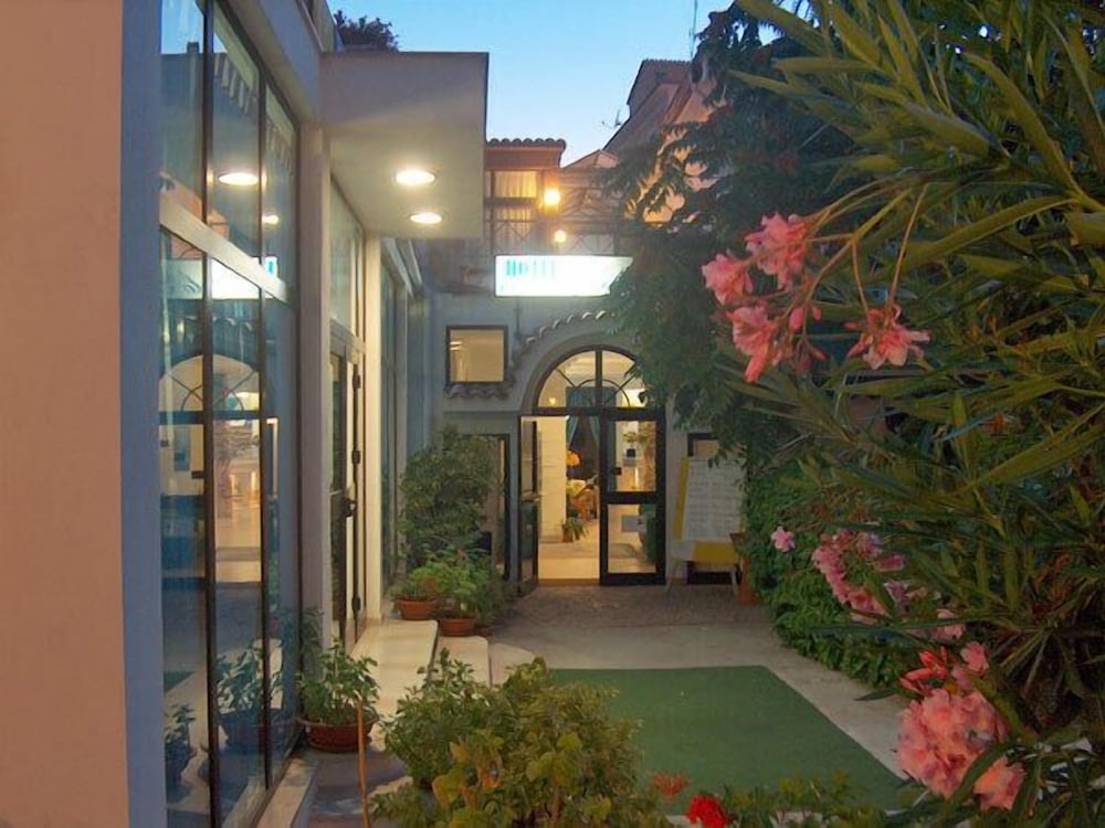 Фото Hotel Piccolo Paradiso