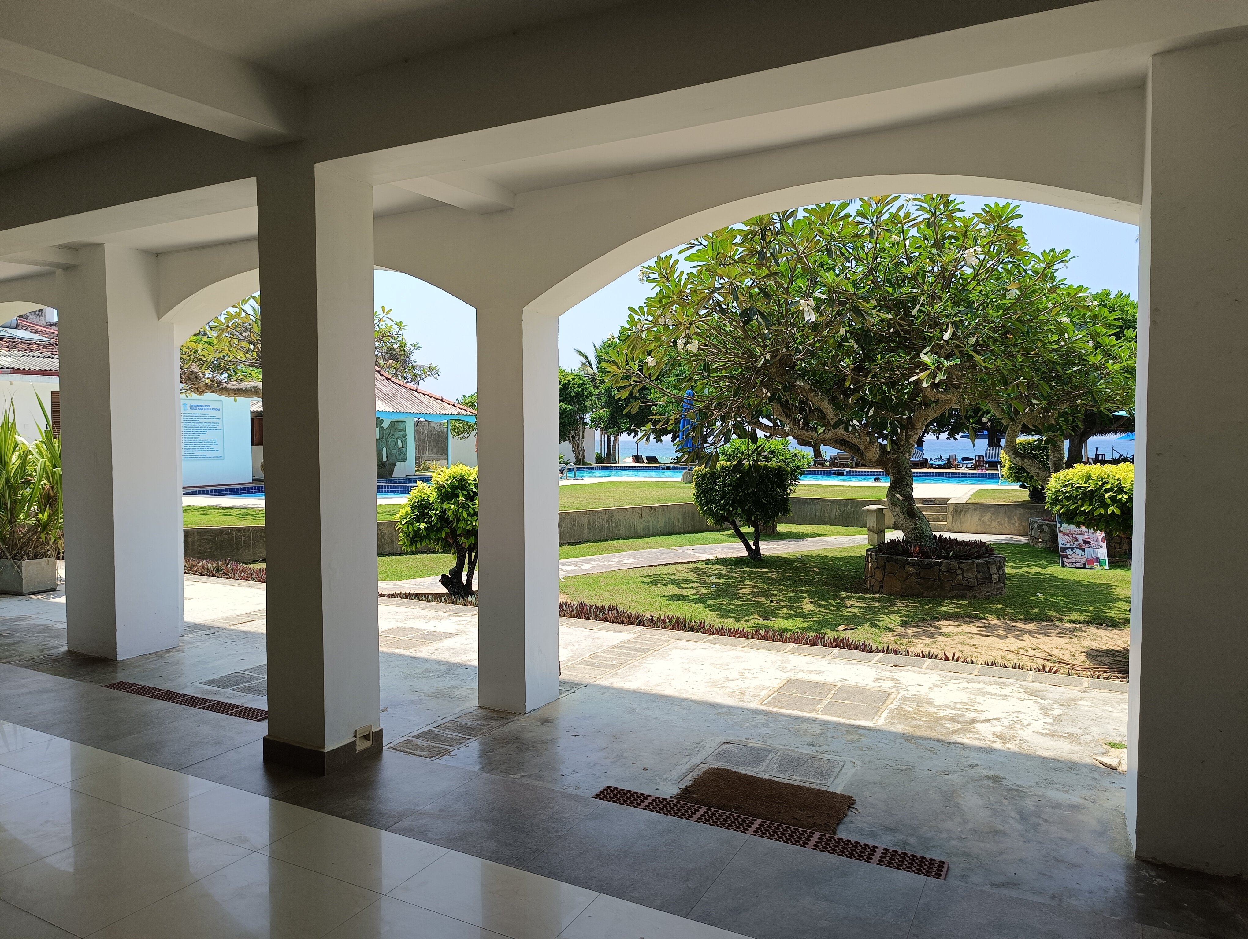 Фото Hotel Lanka Super Corals