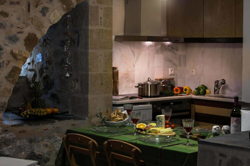 Фото House in the Castle