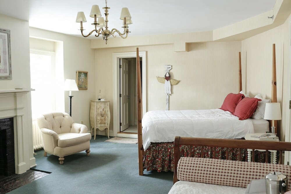 Фото Beekman Arms Hotel