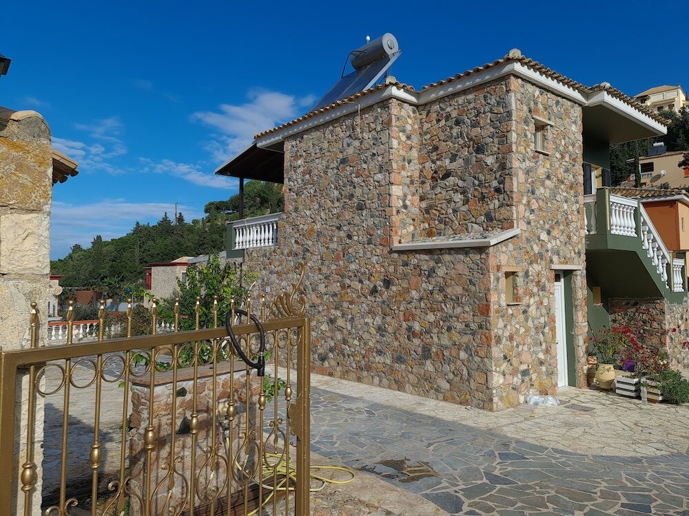 Фото Edem Studios & Apartments