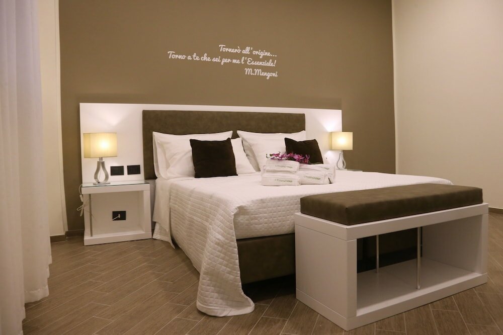 Фото L'Essenza B&b