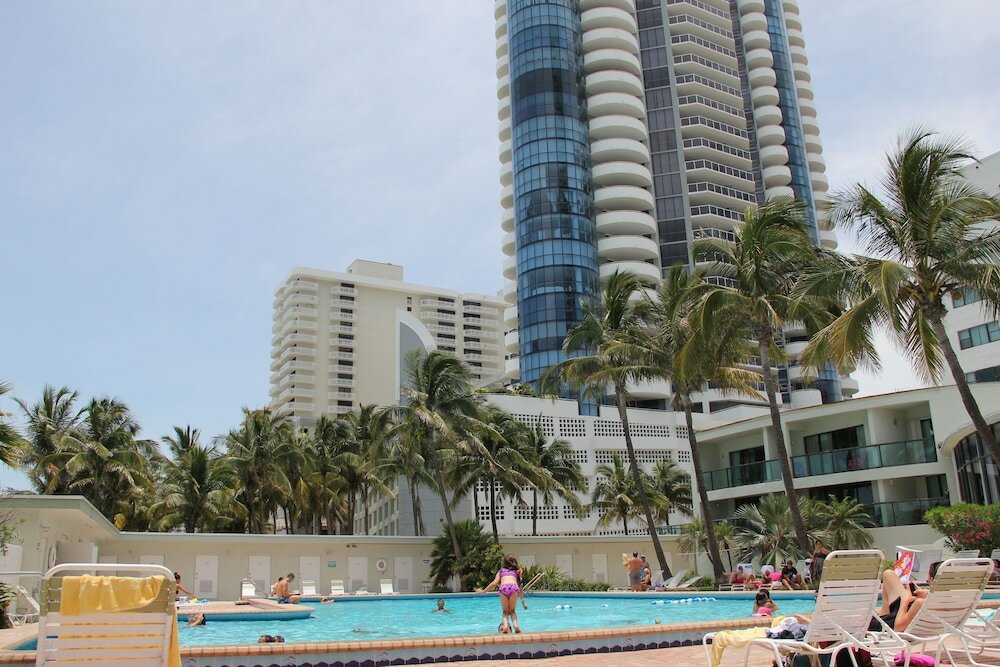 Фото Private Apartments at the Casablanca