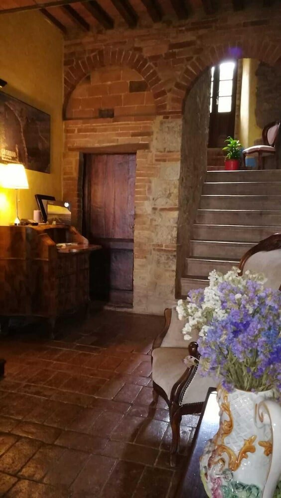 Фото La Mulattiera