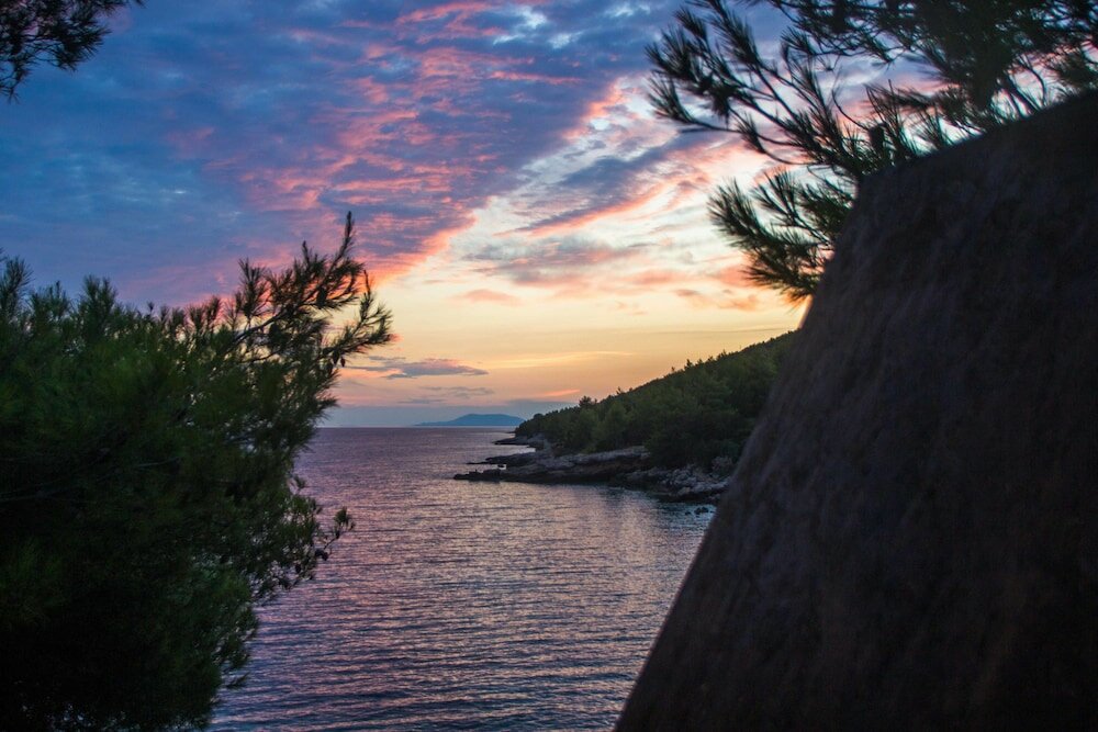 Фото Cast Away - Eco Village