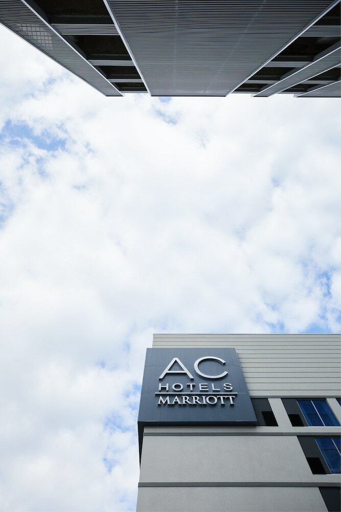 Фото Ac Hotel Raleigh North Hills