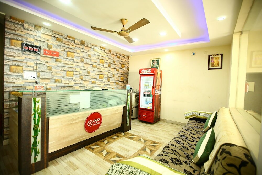 Фото Oyo 1223 Maruthi Residency