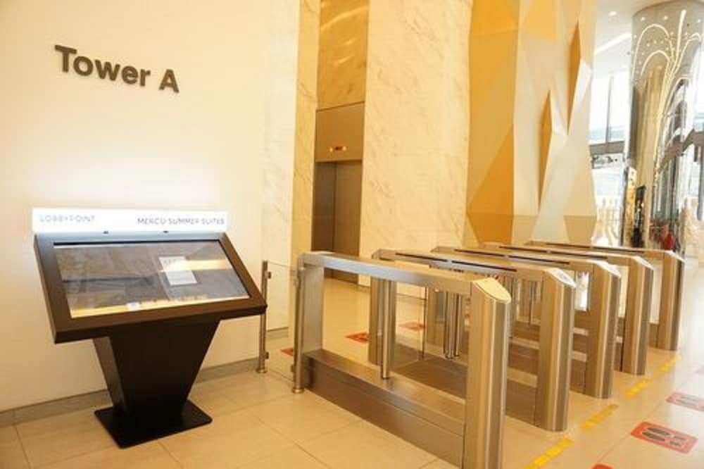 Фото Mercu Summer Suite Klcc @ Penguin Homes