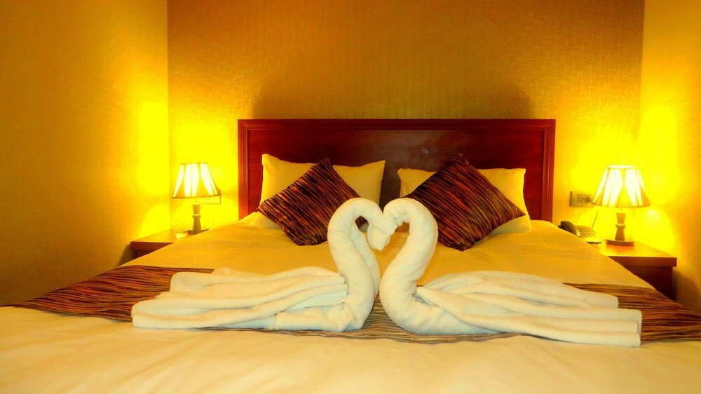 Фото Гостиничный комплекс Park Avenue