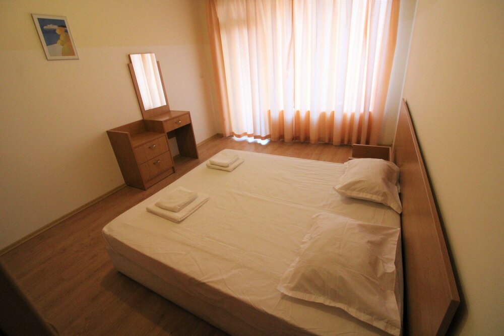 Фото Menada Sea Grace Apartments