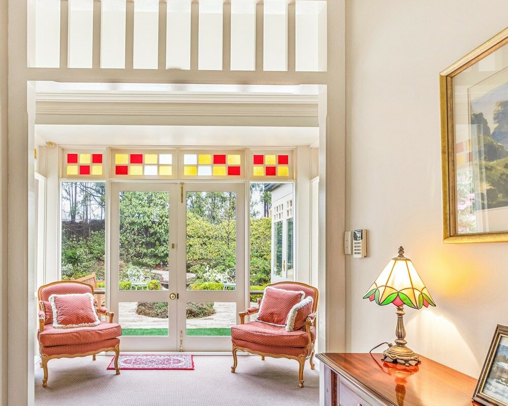 Фото Bethany Manor Bed & Breakfast