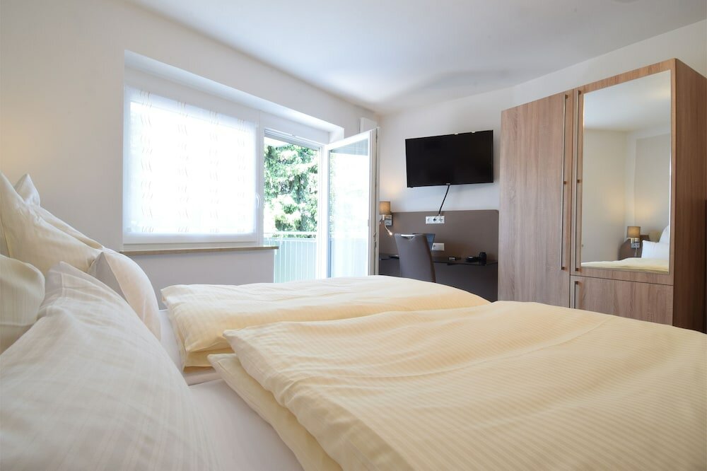 Фото Aparthotel Donaustern