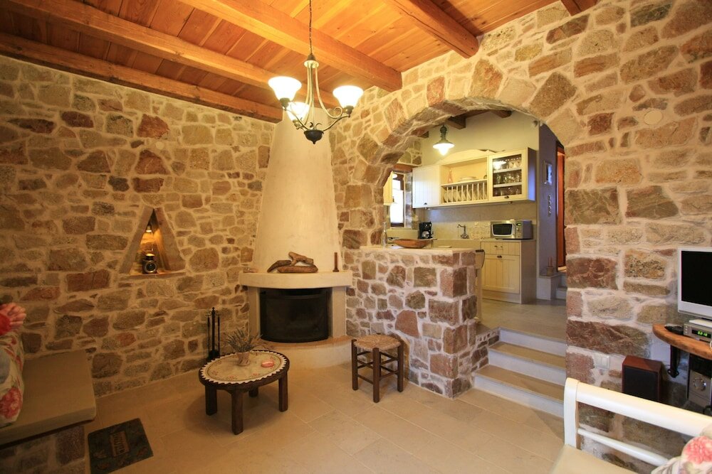 Фото Lithos Traditional Houses