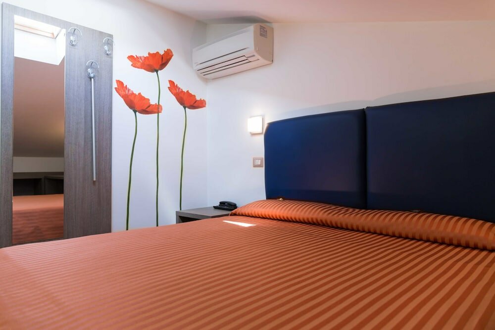 Фото Hotel Miramare