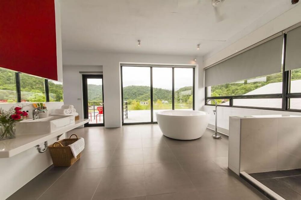 Фото Lakeshining