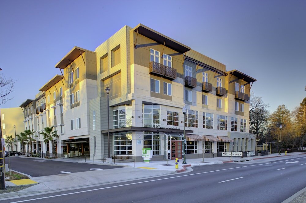 Фото Holiday Inn Windsor Wine Country, an Ihg Hotel