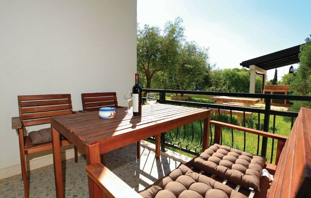 Фото Apartments Trstenica