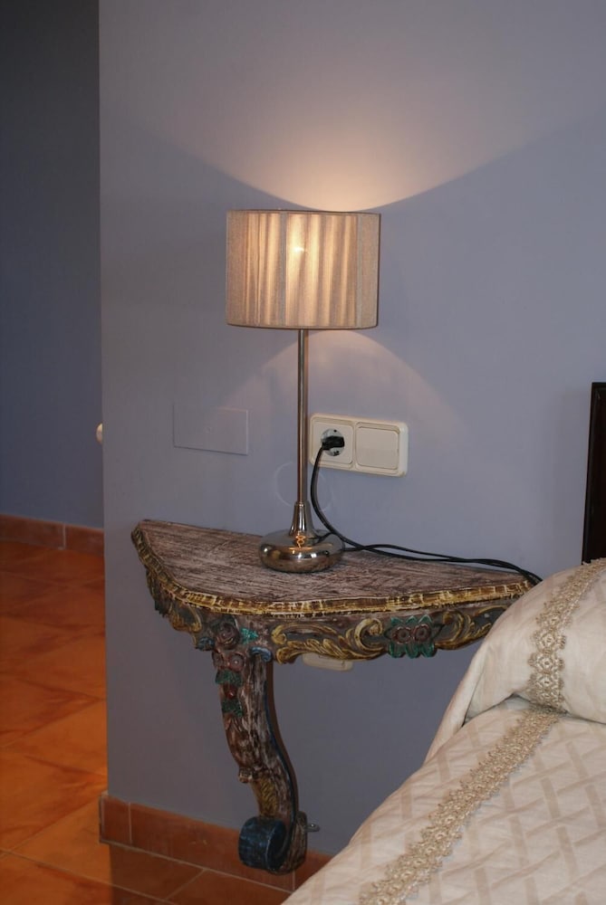 Фото Hotel Patilla Ciudad de Requena