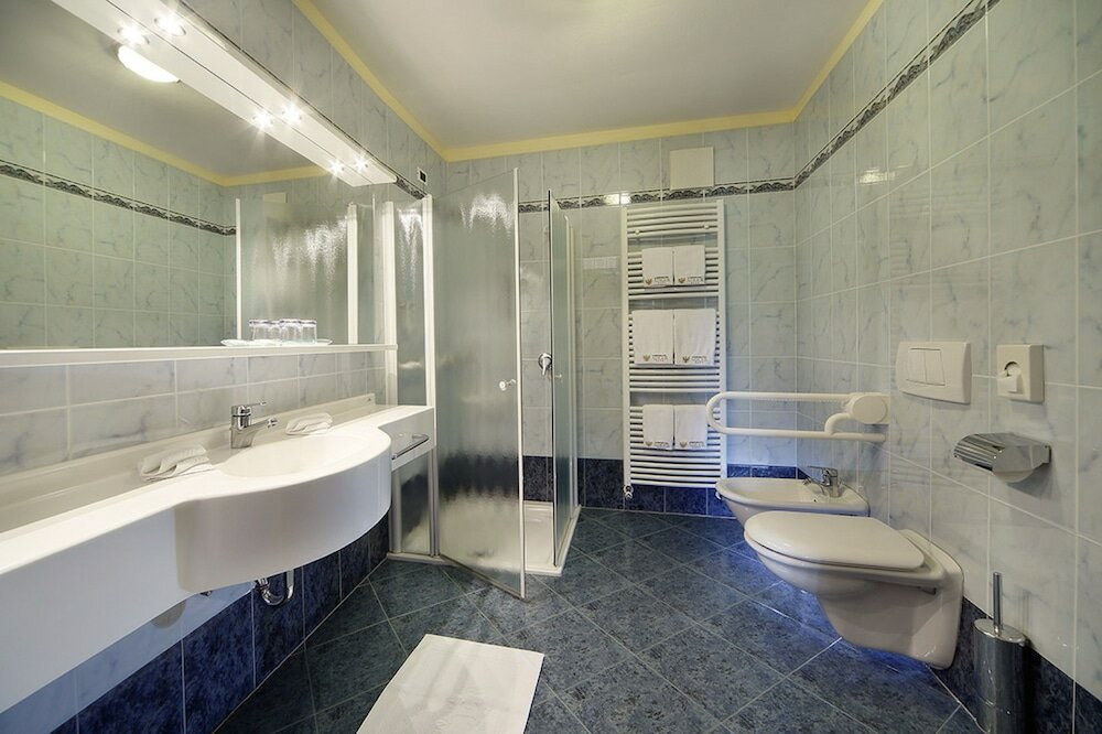 Фото Sonnenhotel Adler