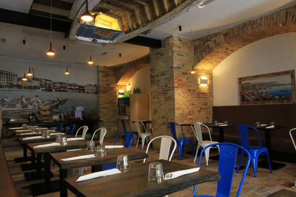 Фото Azur Palace Luxury Rooms