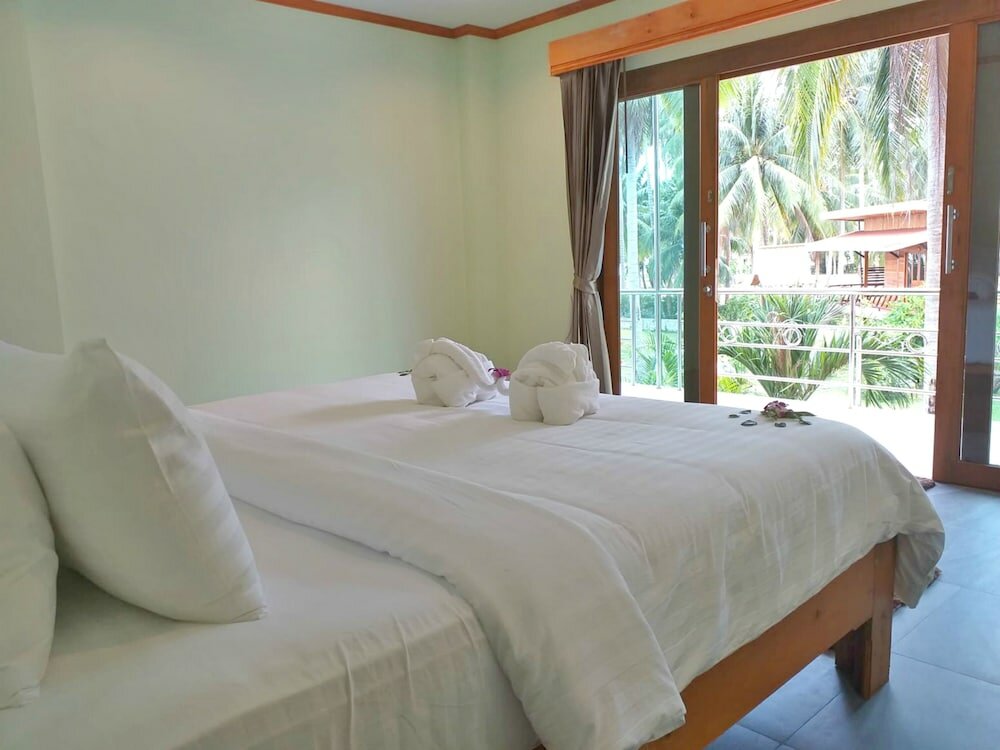 Фото The Ford Sunset Beach Resort