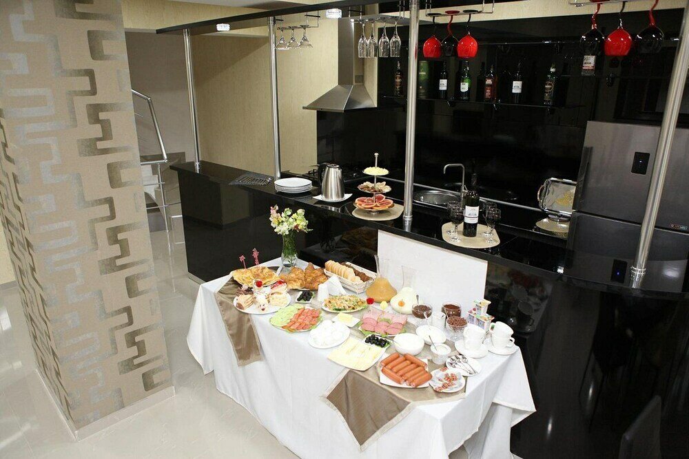 Фото Hotel Voyager