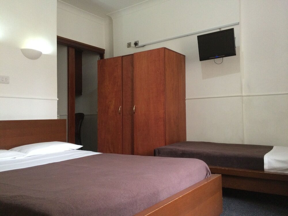 Фото London Continental Hotel