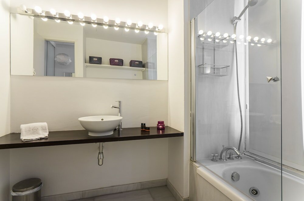 Фото Marshall Apartments by Hoom