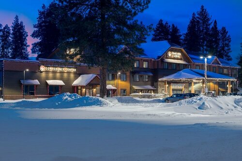 Гостиница Cedar Creek Lodge and Conference Center