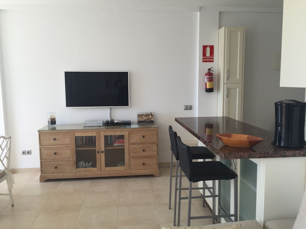 Фото Skol Apartments Marbella