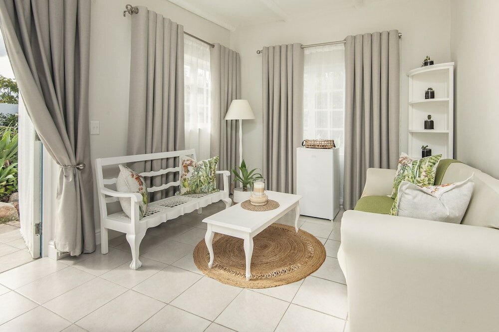 Фото Cliff Cottage