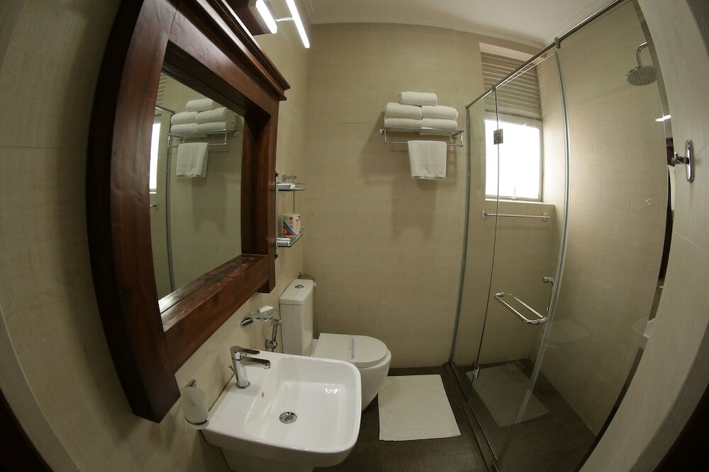 Фото The Royal Mall Kandy