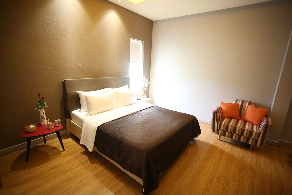 Фото Diamond Suite Hai Ba Trung