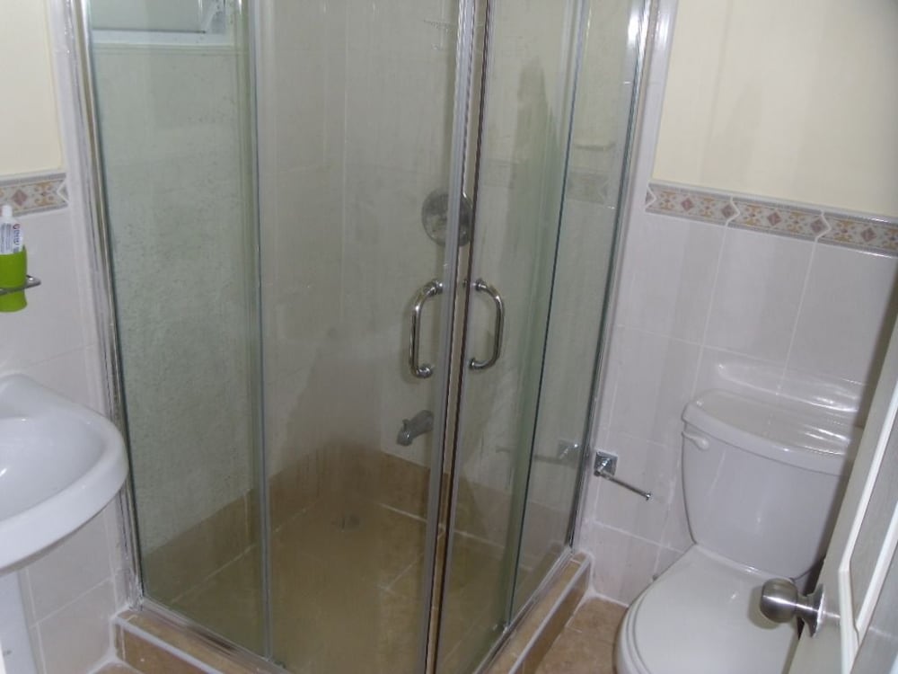 Фото New Kingston Apartments at Kensington