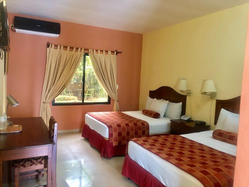 Фото Hotel Plaza Maria