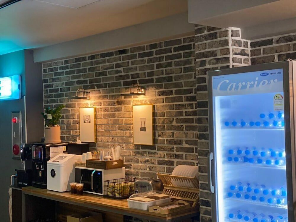 Фото No. 25 Hotel