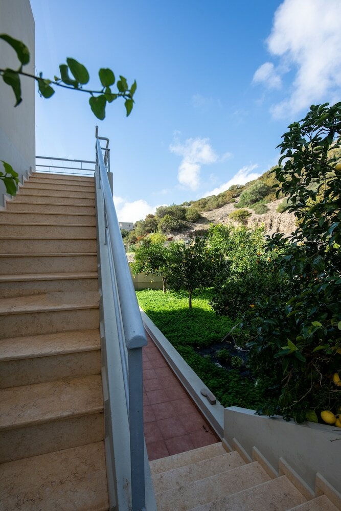 Фото Portela Apartments Kampoula