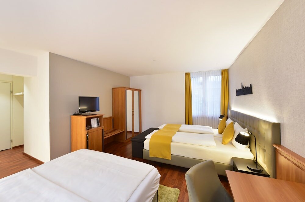 Фото Hotel Engel