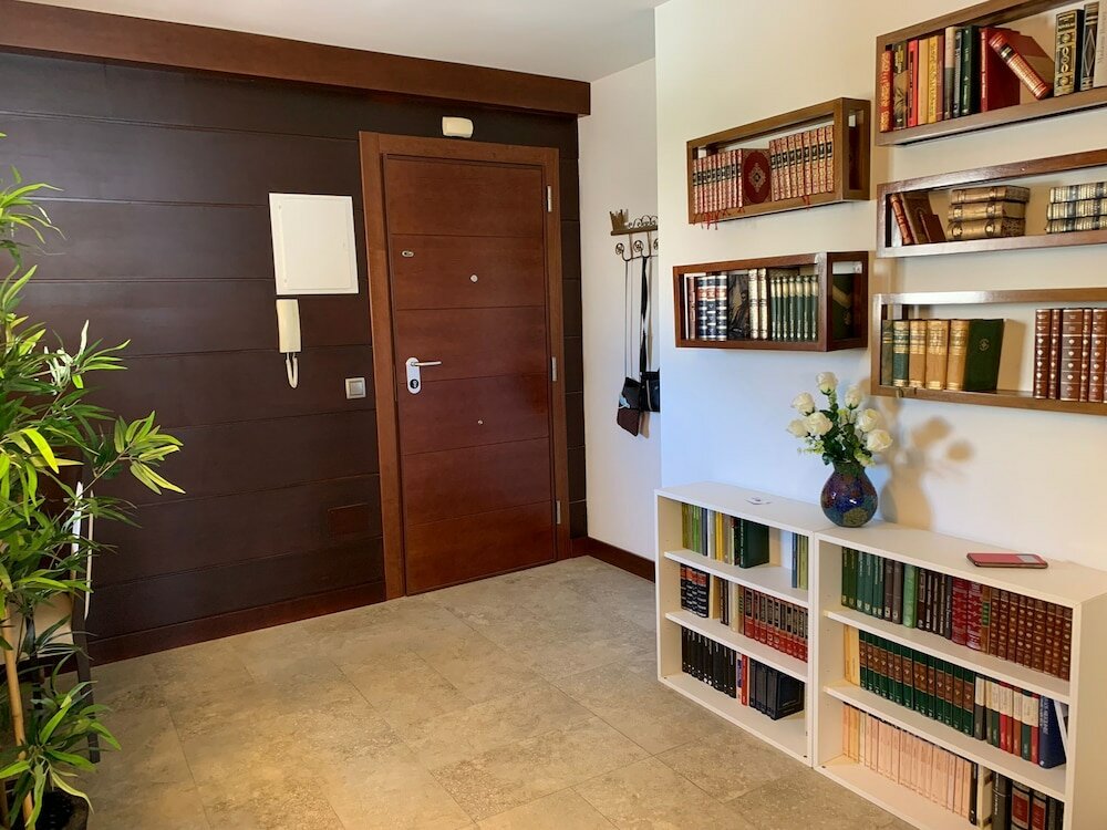 Фото Waterfront Playamar Apartments