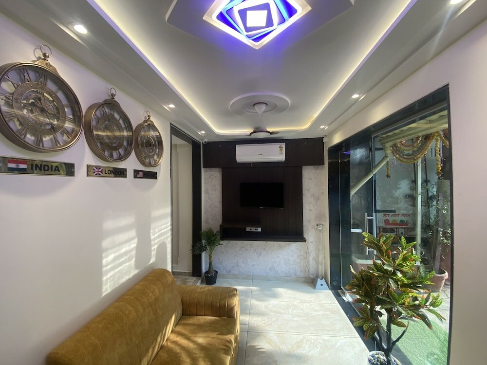 Фото Hotel Classio Inn - Kokilaben Hospital