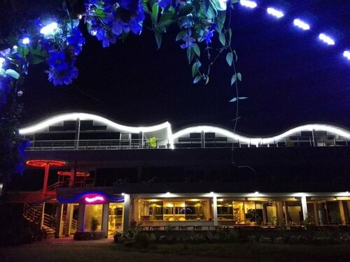 Гостиница Crystal Palace Hotel в Порт-Виле