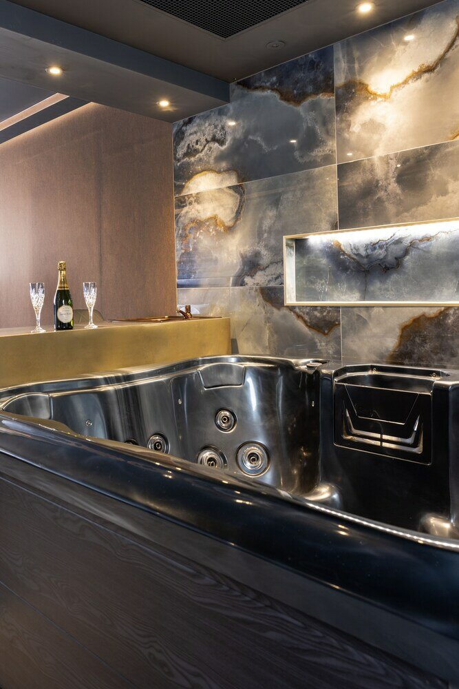 Фото Mischief Liverpool