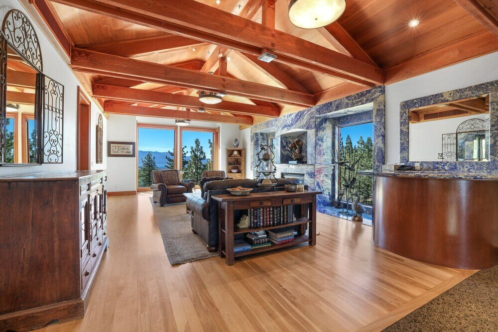 Фото Bear Claw Estate