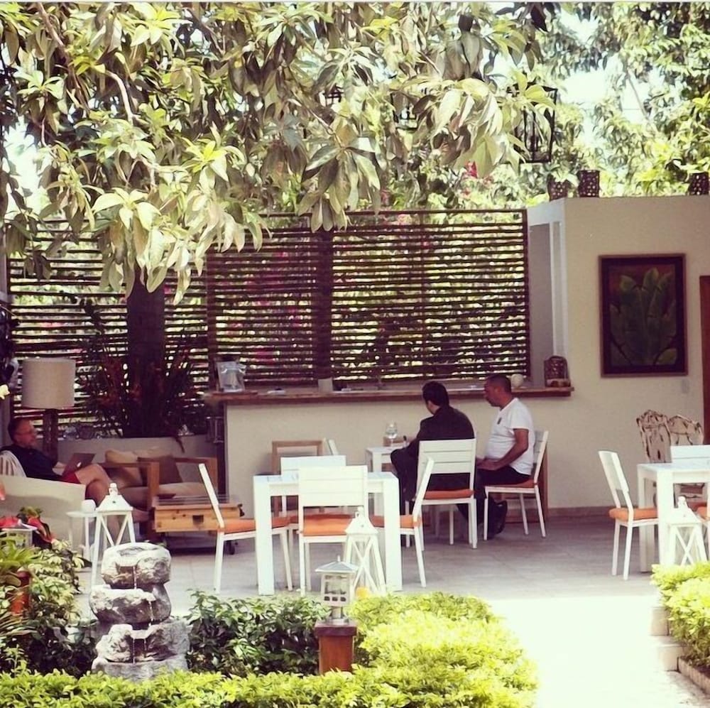 Фото Maxime Boutique Hotel