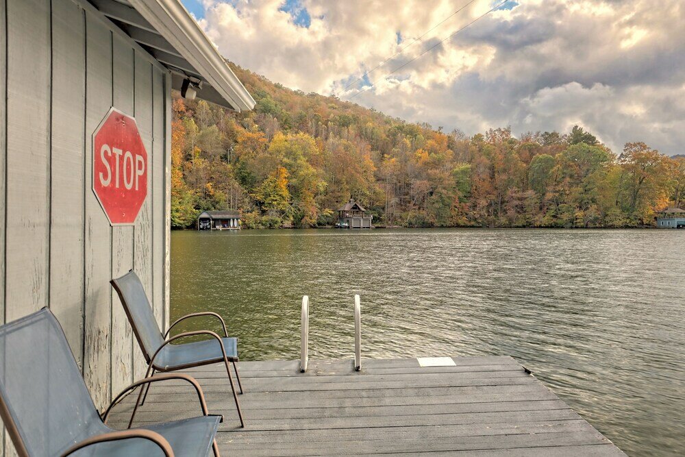 Фото T Landing Top & Bottom Units