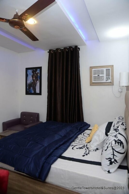 Гостиница Gentle Tower Hotels в Лагосе