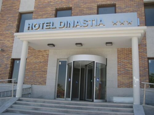 Гостиница Hotel Dinastía в Хетафе