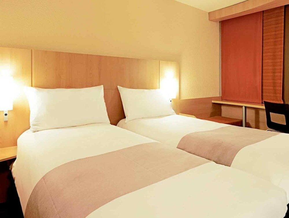 Фото Ibis Chengdu Yongfeng Hotel