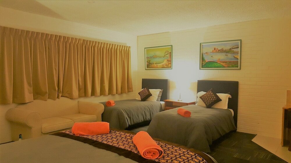 Фото New Olympic Motel